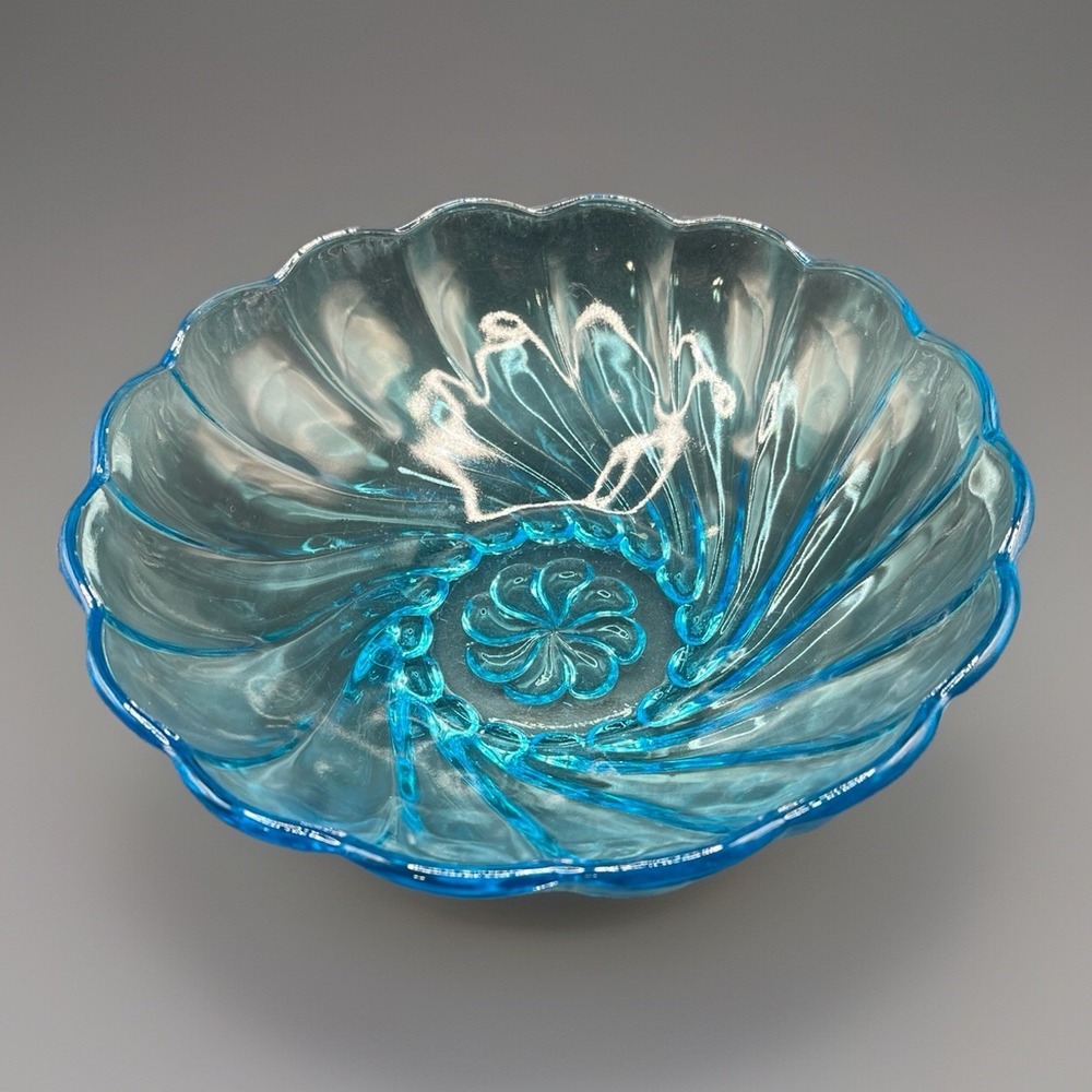 Hazel-Atlas Teal Blue Turquoise Seashell Pattern‎ Serving Bowl - MCM Vintage